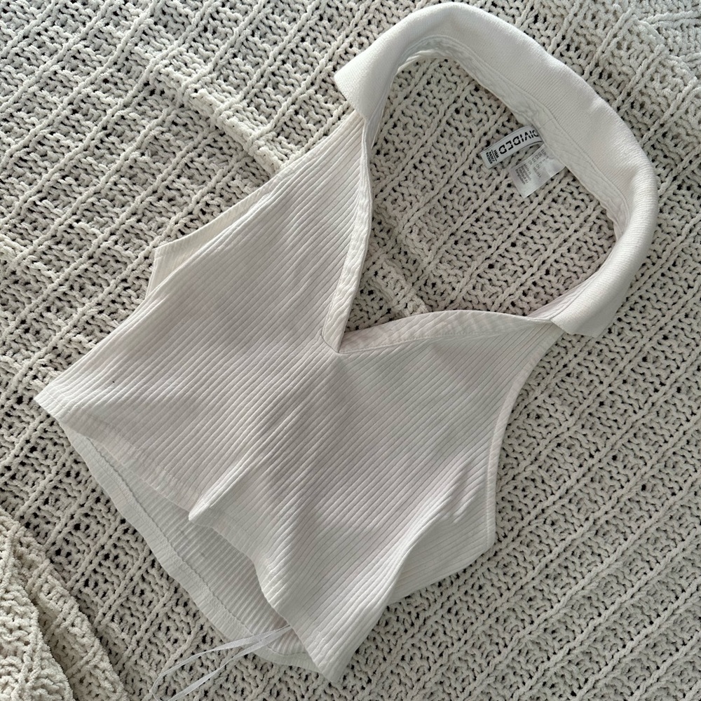 Cropped collared halter top